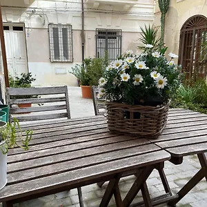  Casa vacanze Nesea Ortigia - A 2 Passi Dal Mare Italia